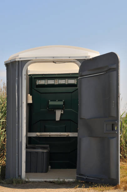 Best Porta potty delivery and setup  in Nashwauk, MN
